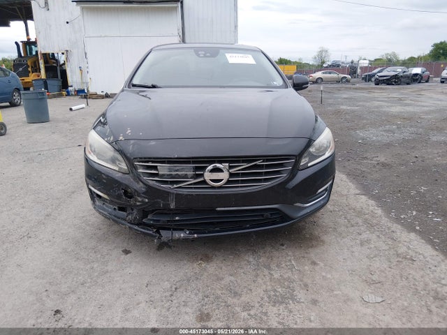 Volvo S60 T5