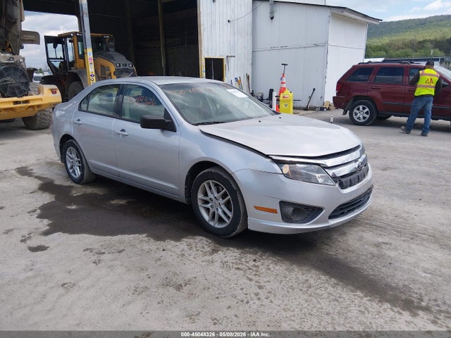 Salvage Ford Fusion Image