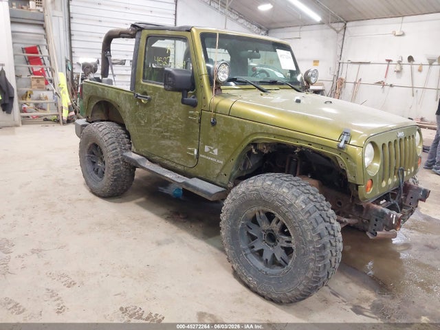 Salvage Jeep Wrangler Image