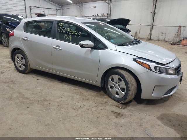 Salvage Kia Forte Image