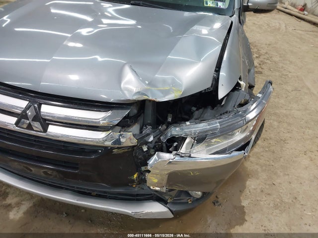 Mitsubishi Outlander Se