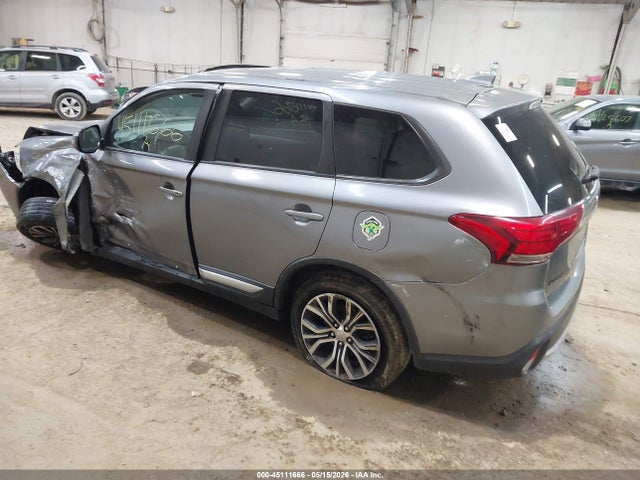 Mitsubishi Outlander Se
