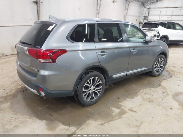 Mitsubishi Outlander Se