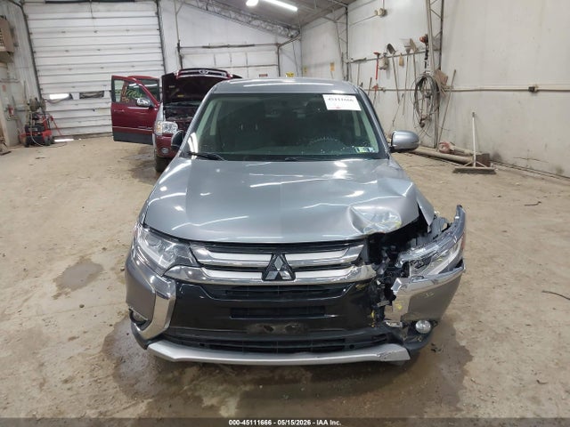 Mitsubishi Outlander Se