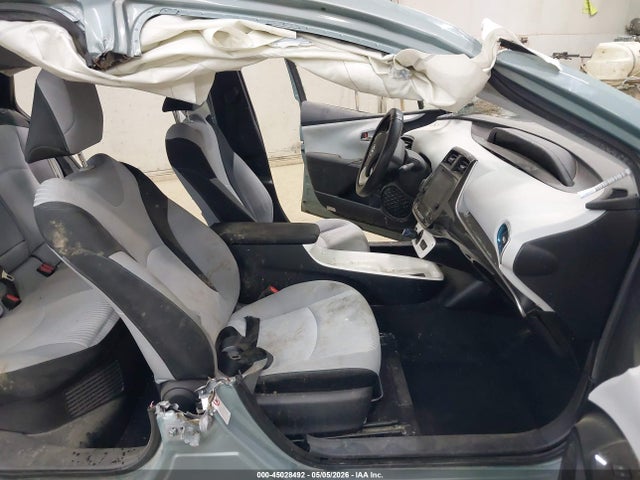 Toyota Prius Three