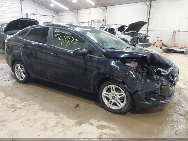 Salvage Ford Fiesta Image