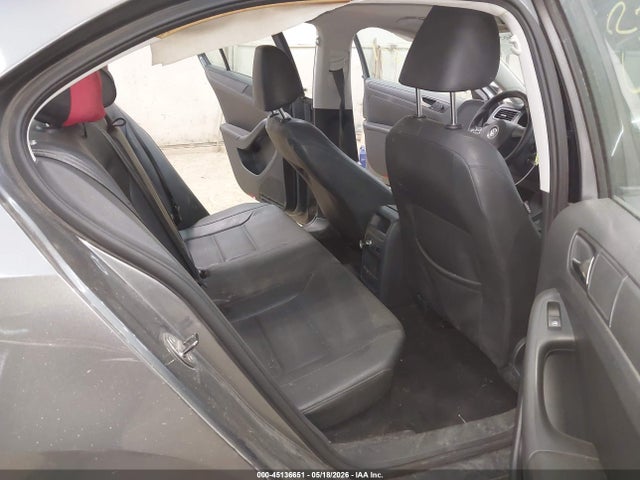 Volkswagen Jetta 2.5l Se