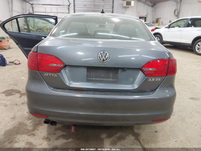 Volkswagen Jetta 2.5l Se