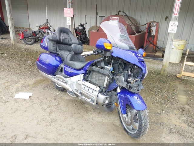 Salvage Honda Gl1800 Image