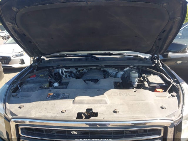 GMC Yukon Slt
