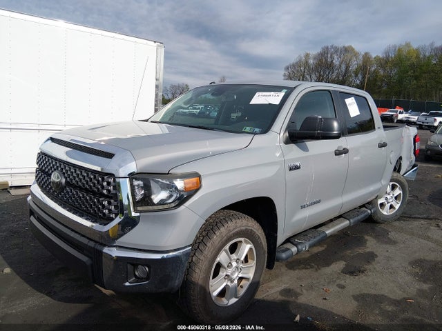 Toyota Tundra Sr5 5.7l V8
