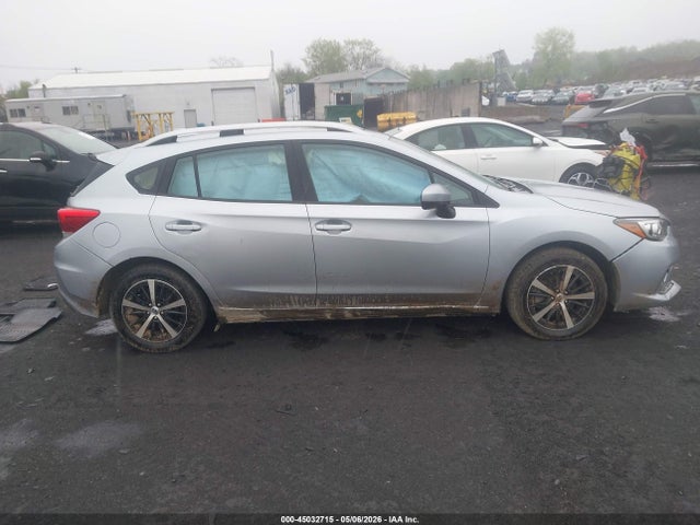 Subaru Impreza Premium 5-door