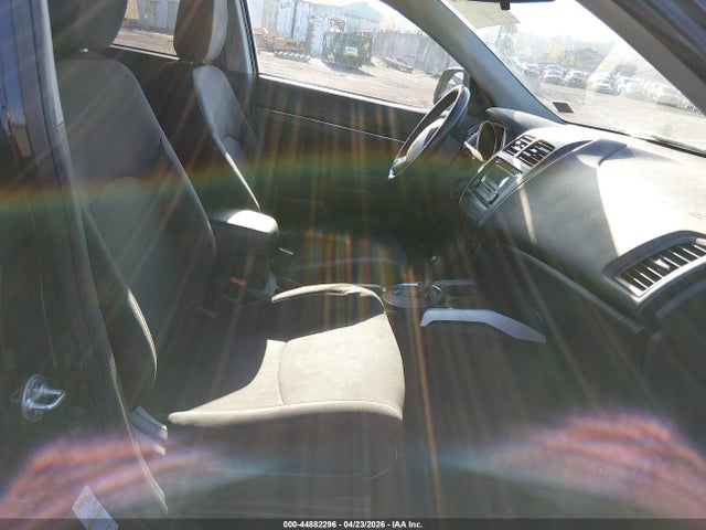 Mitsubishi Outlander Es