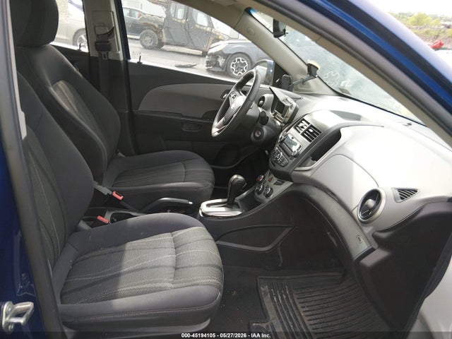 Chevrolet Sonic Lt Auto