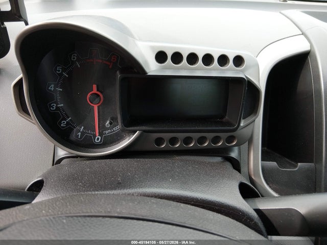 Chevrolet Sonic Lt Auto