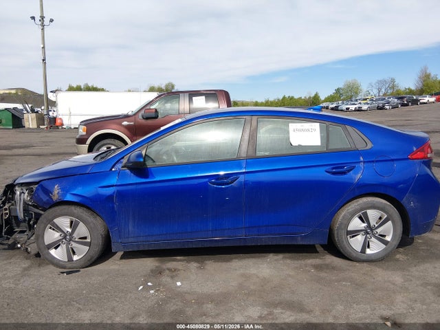 Hyundai Ioniq Blue