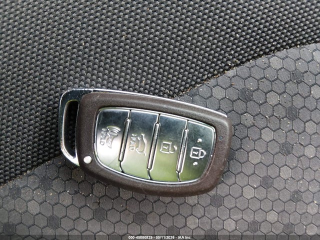 Hyundai Ioniq Blue
