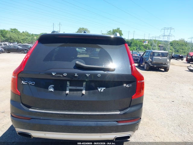 Volvo XC90 T6 Momentum