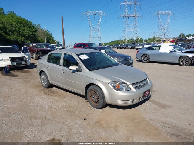Salvage Chevrolet Cobalt Image