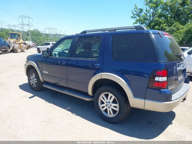 Ford Explorer Eddie Bauer