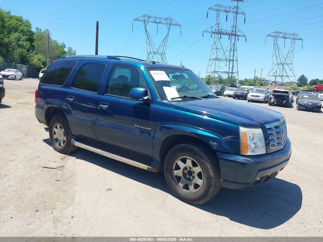 Salvage Cadillac Escalade Image