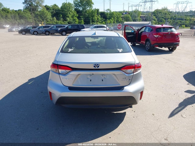 Toyota Corolla Hybrid Le