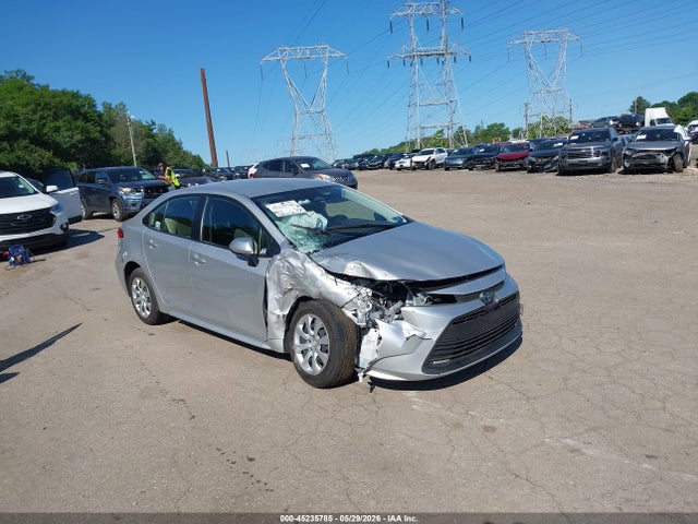 Salvage Toyota Corolla Image