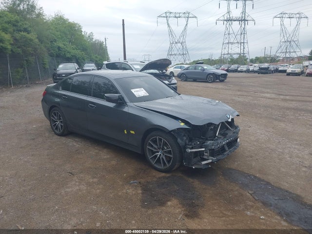 Salvage BMW 3 Series Image
