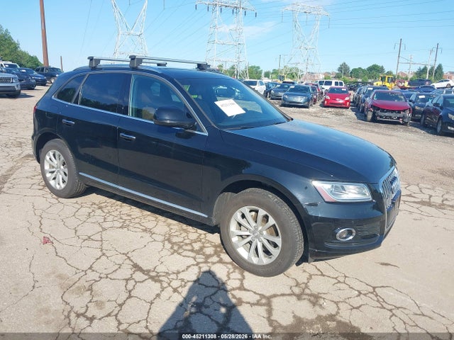 Salvage Audi Q5 Image