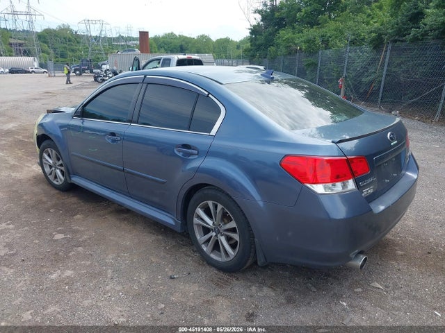 Subaru Legacy 2.5i