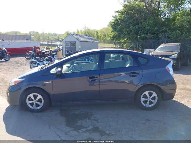 Toyota Prius Two