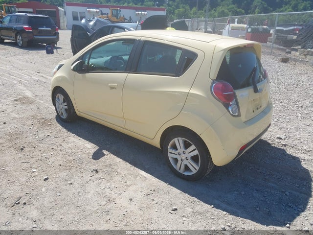 Chevrolet Spark 1lt Auto