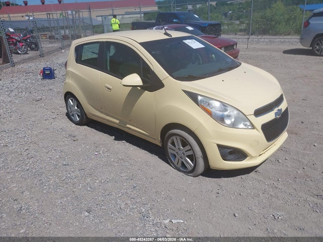 Salvage Chevrolet Spark Image
