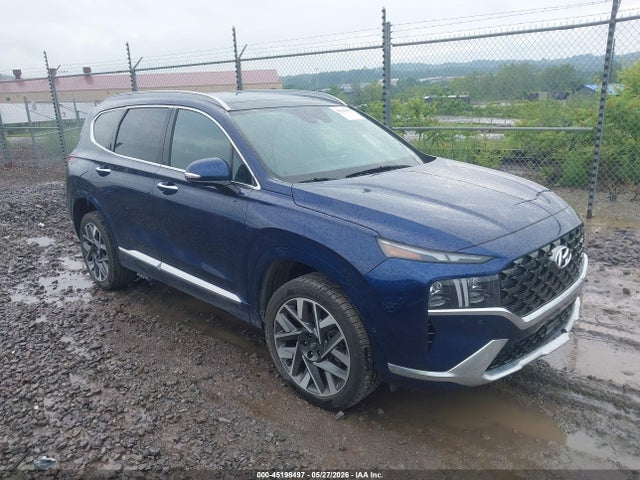 Salvage Hyundai SANTA FE Image