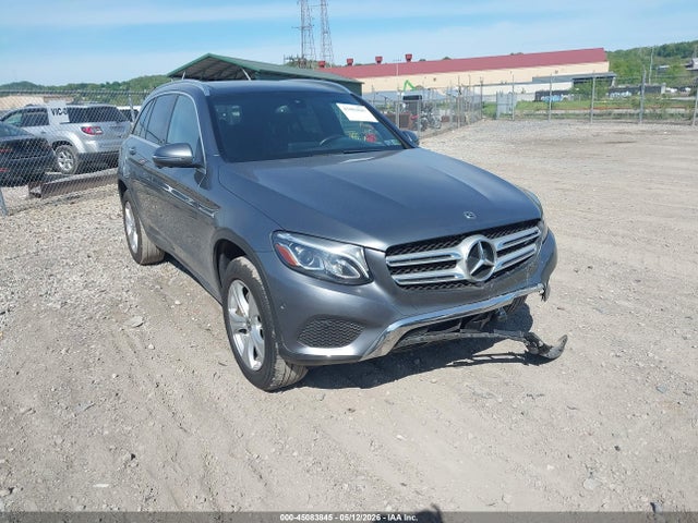 Salvage Mercedes-Benz GLC Image