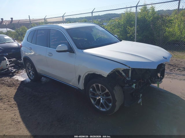 Salvage BMW X Series Image