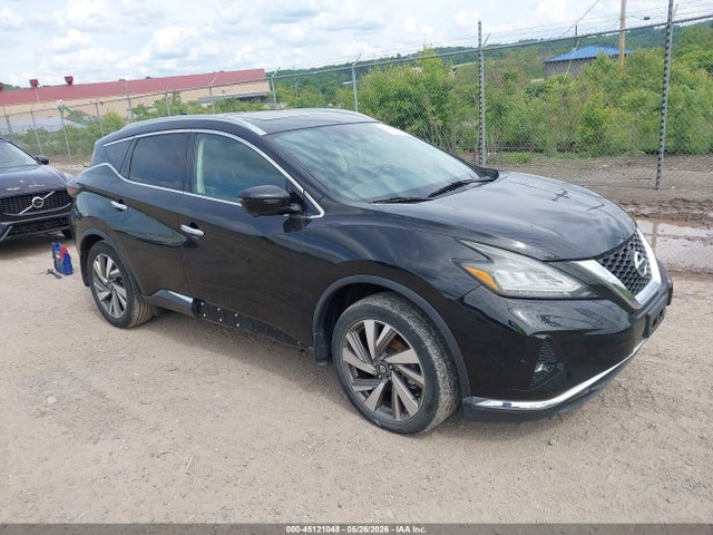 Salvage Nissan Murano Image