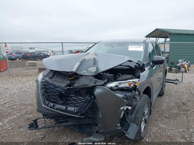 Nissan Rogue S Intelligent Awd