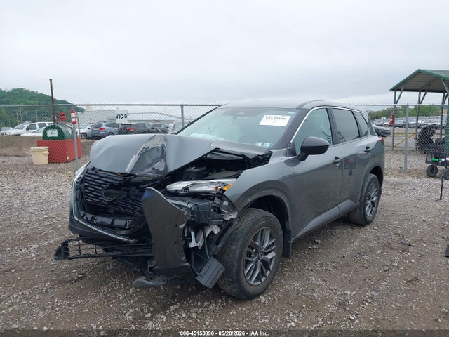 Nissan Rogue S Intelligent Awd