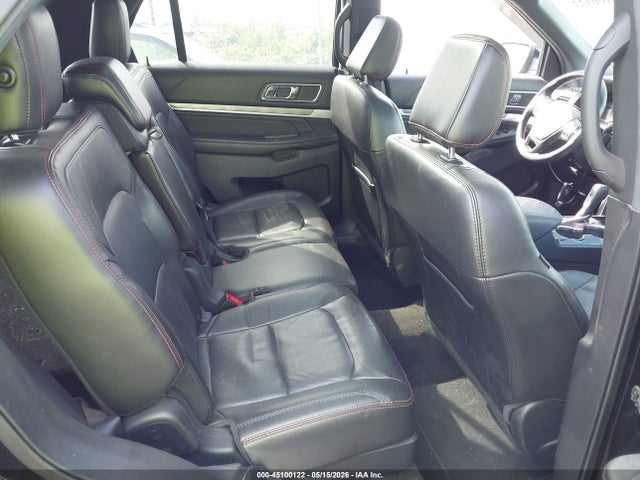Ford Explorer Sport