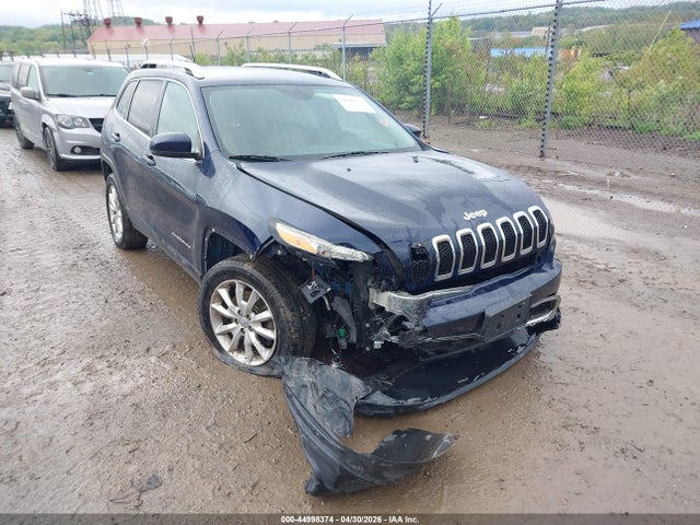 Salvage Jeep Cherokee Image