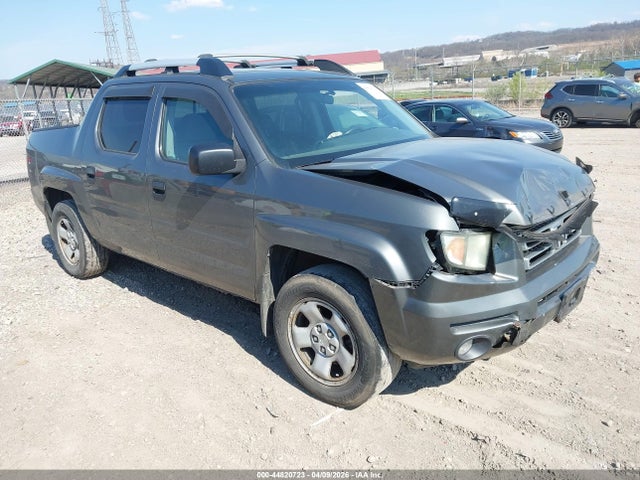 Salvage Honda Ridgeline Image