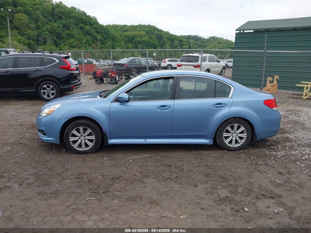 Subaru Legacy 2.5i Premium