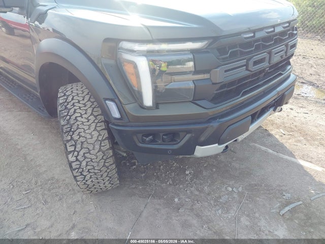 Ford F-150 Raptor