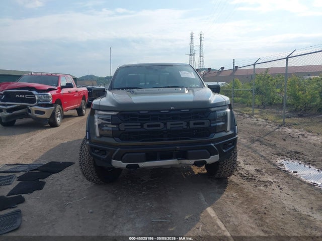 Ford F-150 Raptor
