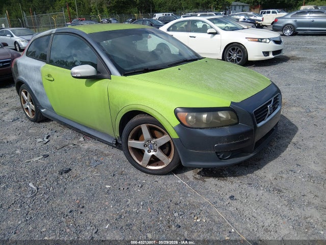 Salvage Volvo C30 Image