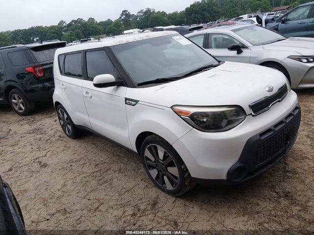 Salvage Kia Soul Image