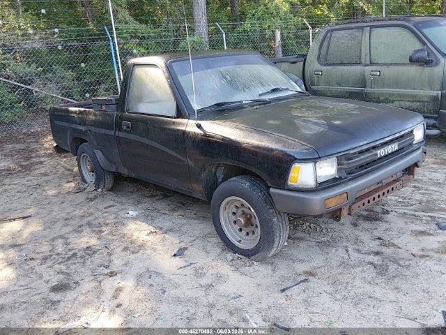Salvage Toyota Pickup Image