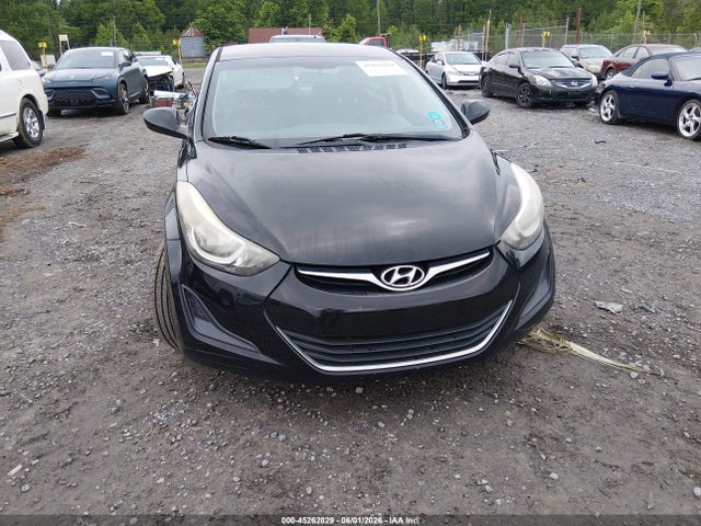 Hyundai ELANTRA Se