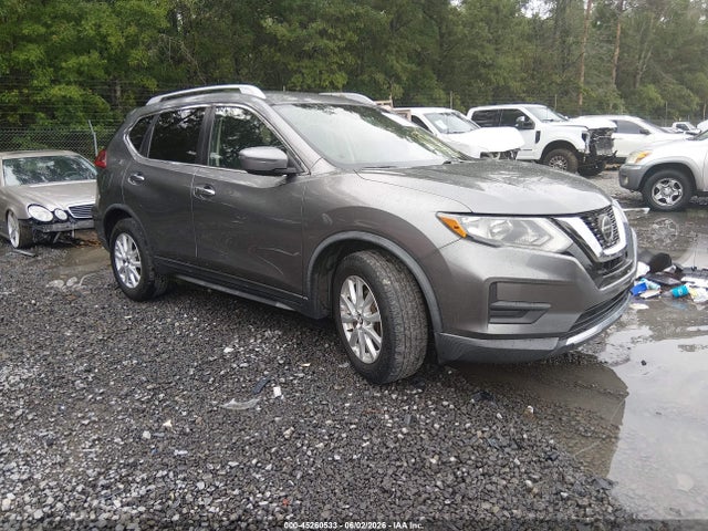 Salvage Nissan Rogue Image